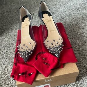 CHRISTIAN LOUBOUTIN Kitten Heels Size 7.5